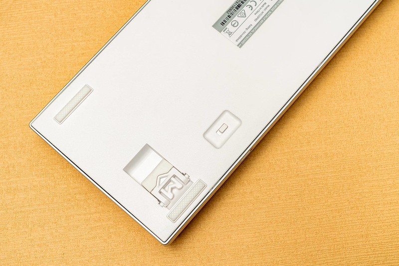 喵萌系的桌面好物，多模无线快银轴，雷柏MT510 Pro机械键盘评测