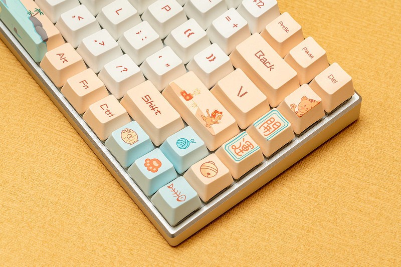 喵萌系的桌面好物，多模无线快银轴，雷柏MT510 Pro机械键盘评测