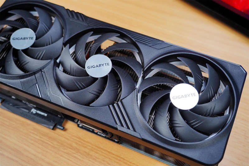 性能炸裂，真正的新一代“核弹”诞生技嘉RTX4090 24G魔鹰分享