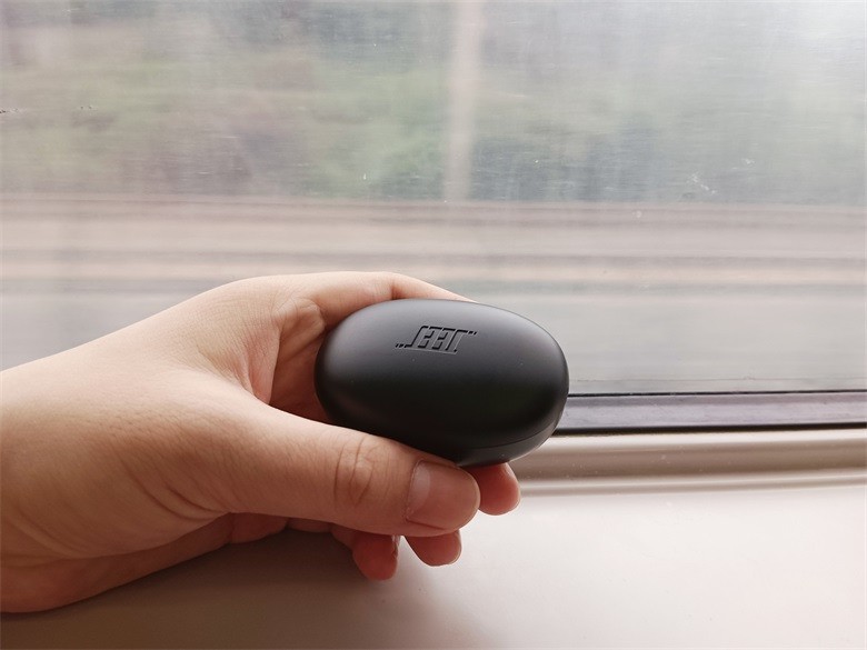 JEET Air2 蓝牙耳机：野心不仅仅是超迷你外形