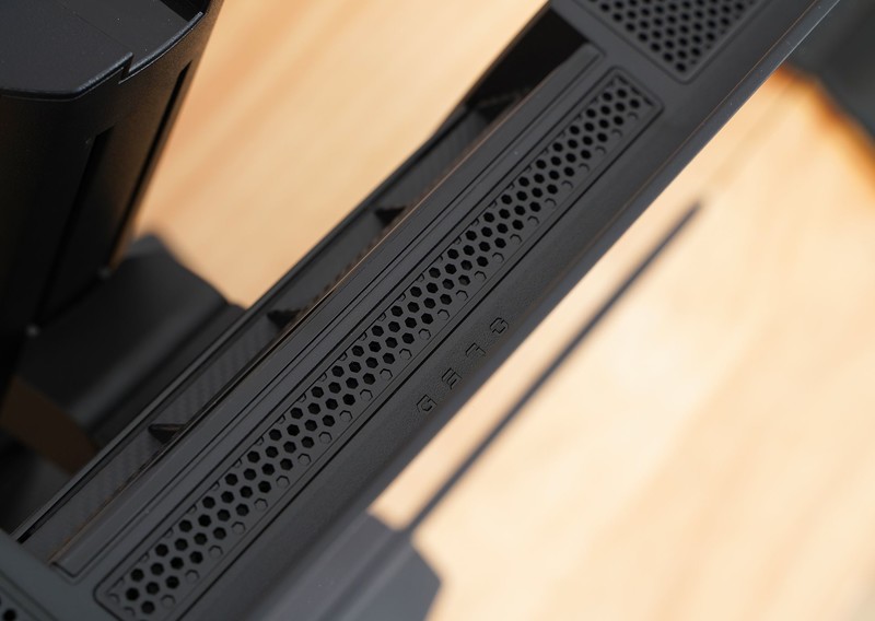 仅售3000的高性价比电竞神器 微星MAG 271QPX QD-OLED E2评测