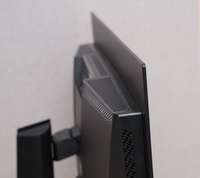 仅售3000的高性价比电竞神器 微星MAG 271QPX QD-OLED E2评测