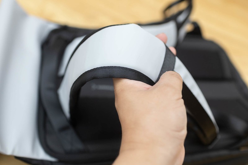 商务日常两相宜，地平线8号MOMENT，万金油的双肩背包