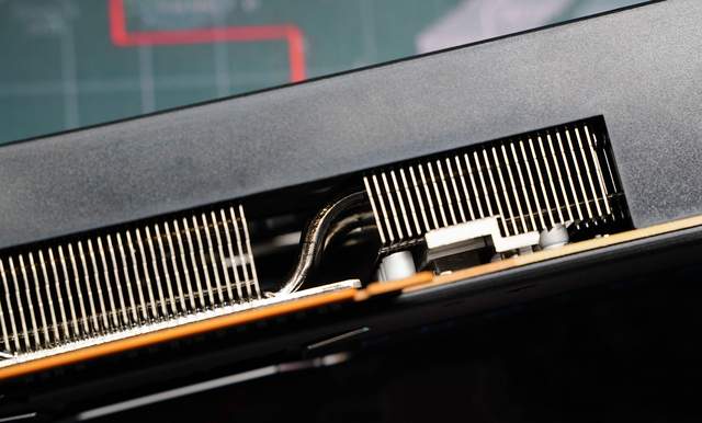 独显市场迎来三足鼎立 蓝戟Intel ARC A750 Photon 8G OC显卡评测