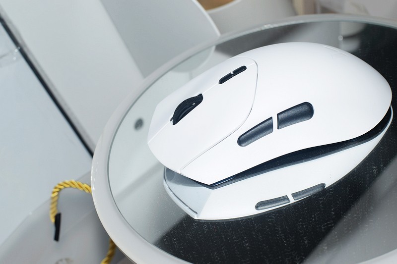 二代雷柏VT7系列 双模双8K版游戏电竞鼠标