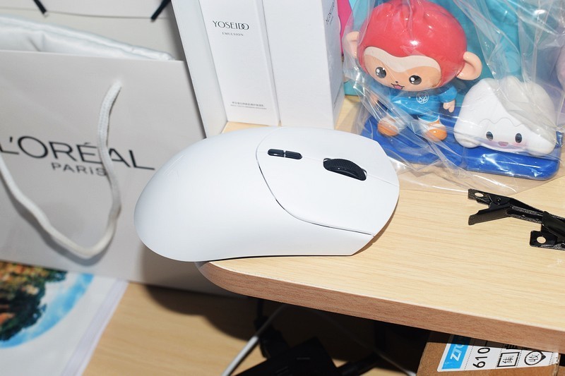 电竞鼠标新标准 雷柏VT7系列双8K Nordic54芯片无线电竞鼠标