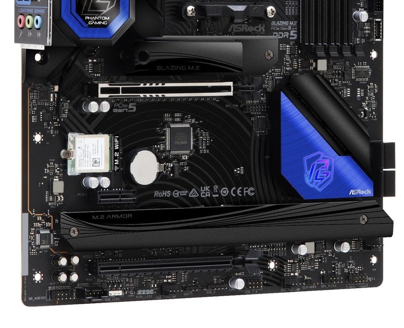 7700X最佳搭档，华擎B650E PG Riptide Wifi6小测