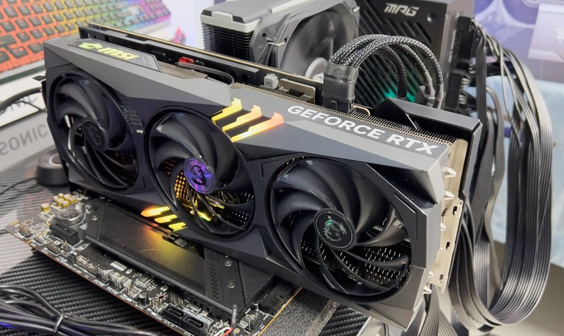 锐龙7000的战力果然让人放心，实测DLSS3，游戏能力大增