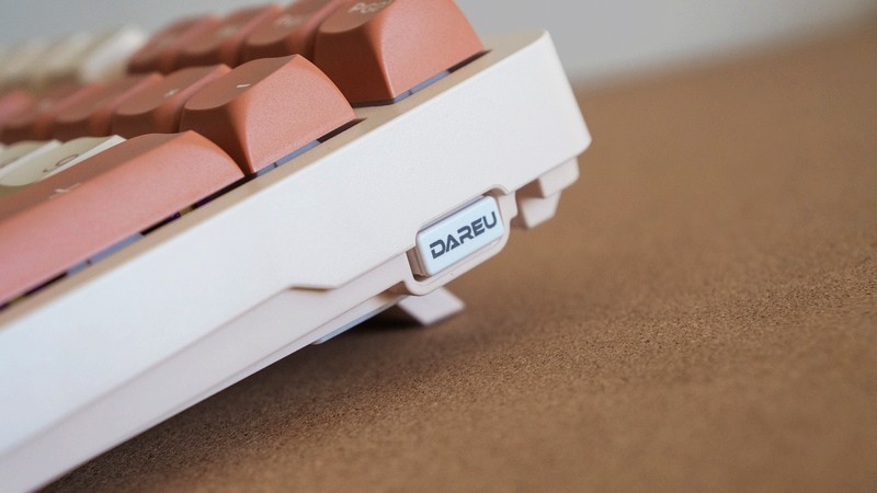 全新梦遇轴/萤火虫轴 A98青春版三模机械键盘