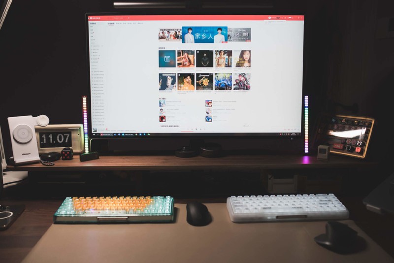 兜兜转转想明白，一味光污染并非桌搭最终站，恰当好处才得精品