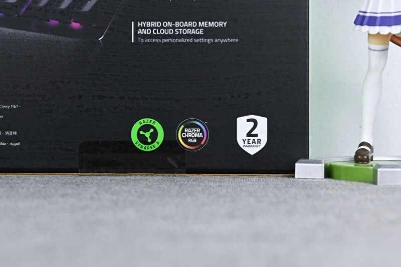 职业哥硬核口味，雷蛇猎魂光蛛V2竞技版机械键盘开箱试玩