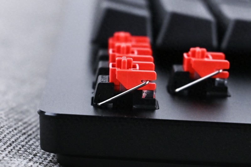 职业哥硬核口味，雷蛇猎魂光蛛V2竞技版机械键盘开箱试玩