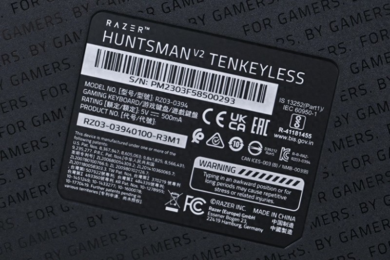 职业哥硬核口味，雷蛇猎魂光蛛V2竞技版机械键盘开箱试玩