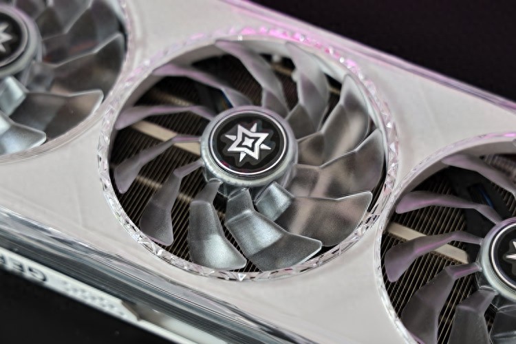 轻松平替RTX3090：影驰RTX4070Ti星耀OC显卡+艾湃电竞KR750M SFX电源开箱评测