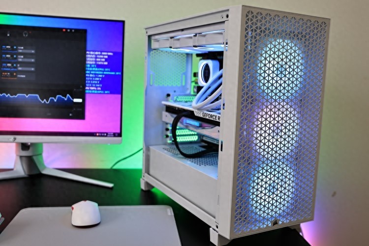 轻松平替RTX3090：影驰RTX4070Ti星耀OC显卡+艾湃电竞KR750M SFX电源开箱评测