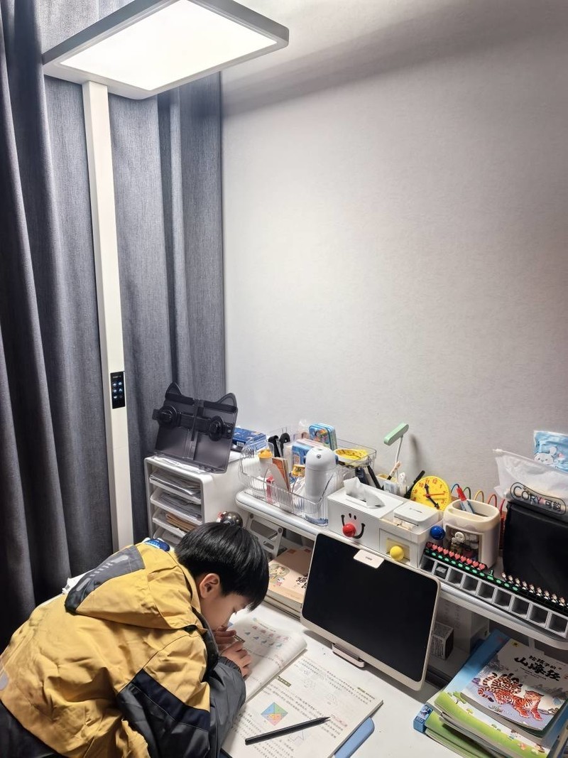 客厅适合用什么灯？强效护眼的5款热销客厅落地台灯推荐