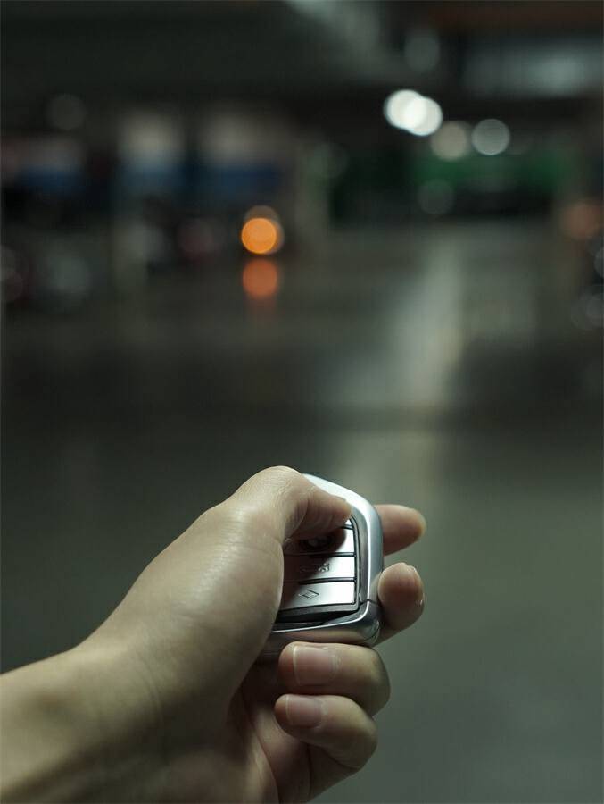 所有车主一定要看！南孚发布全球首款石墨烯纽扣电池，性能无敌