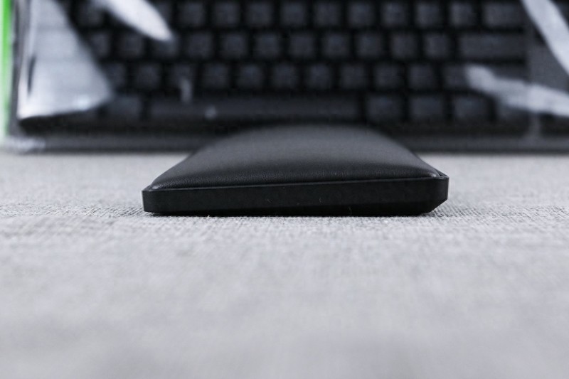 职业哥硬核口味，雷蛇猎魂光蛛V2竞技版机械键盘开箱试玩