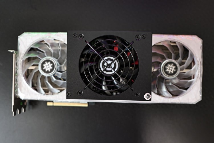 轻松平替RTX3090：影驰RTX4070Ti星耀OC显卡+艾湃电竞KR750M SFX电源开箱评测