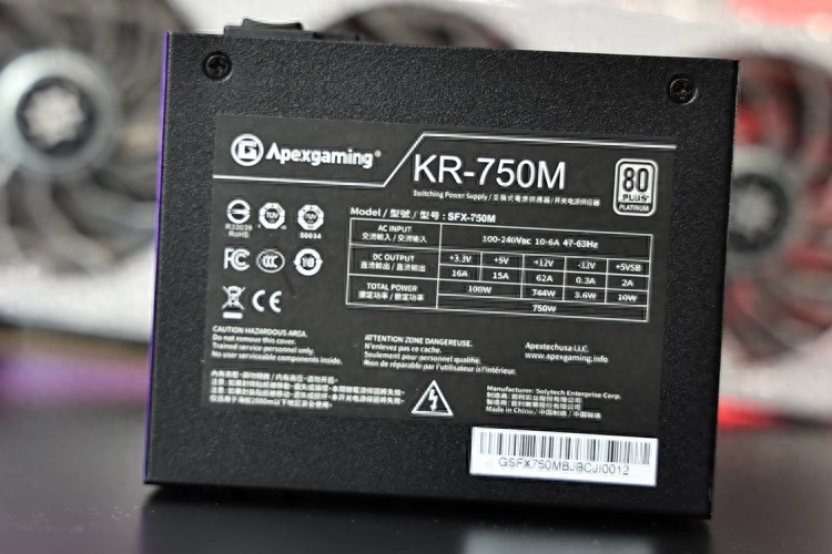 轻松平替RTX3090：影驰RTX4070Ti星耀OC显卡+艾湃电竞KR750M SFX电源开箱评测