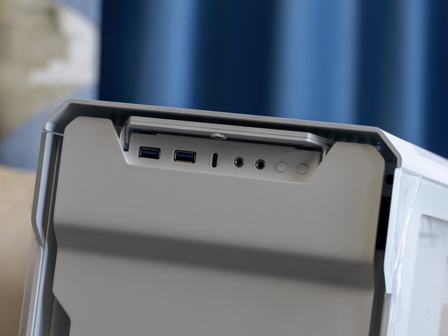 颜值、扩展、做工，你们要的全都有了！追风者518XTG 幻影白机箱装机分享