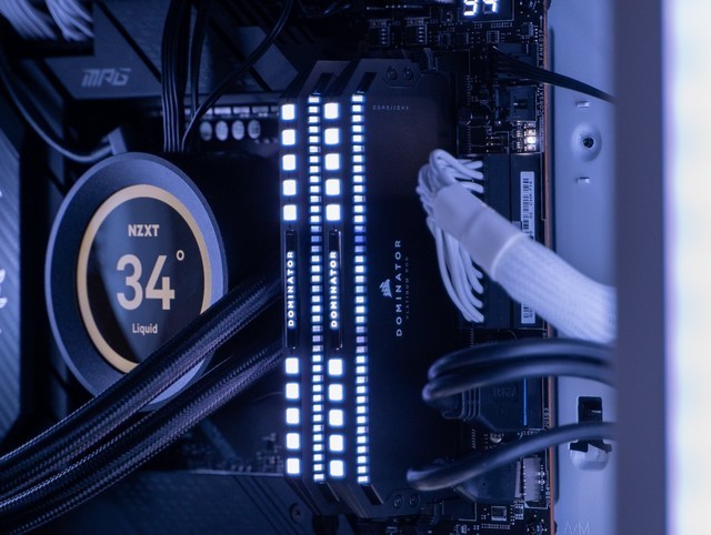 颜值、扩展、做工，你们要的全都有了！追风者518XTG 幻影白机箱装机分享