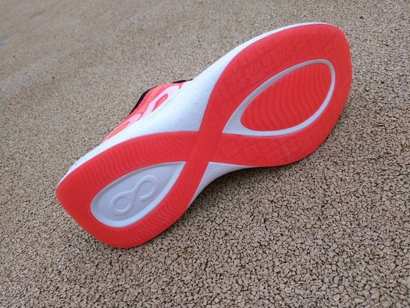 跑步减脂必备的高弹透气跑鞋，咕咚21K逐日PRO体验