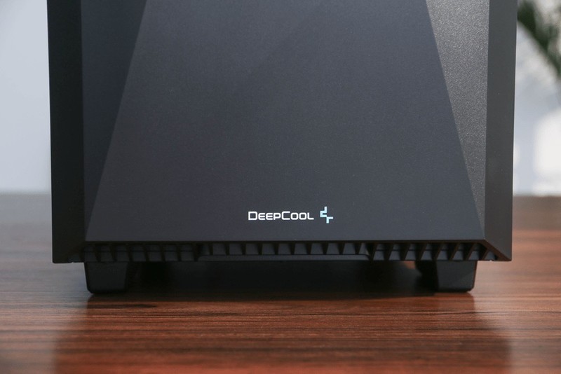 3800攒台二手电脑，机箱电源散热花了一半，朋友说败家？