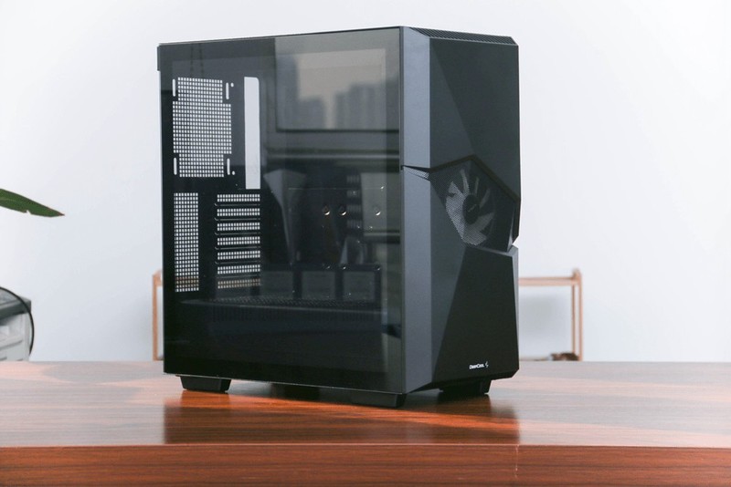 3800攒台二手电脑，机箱电源散热花了一半，朋友说败家？