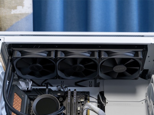 颜值、扩展、做工，你们要的全都有了！追风者518XTG 幻影白机箱装机分享