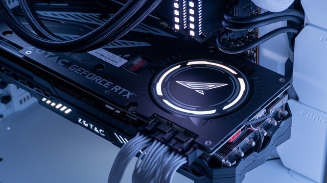 颜值、扩展、做工，你们要的全都有了！追风者518XTG 幻影白机箱装机分享