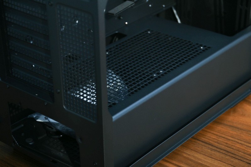 3800攒台二手电脑，机箱电源散热花了一半，朋友说败家？