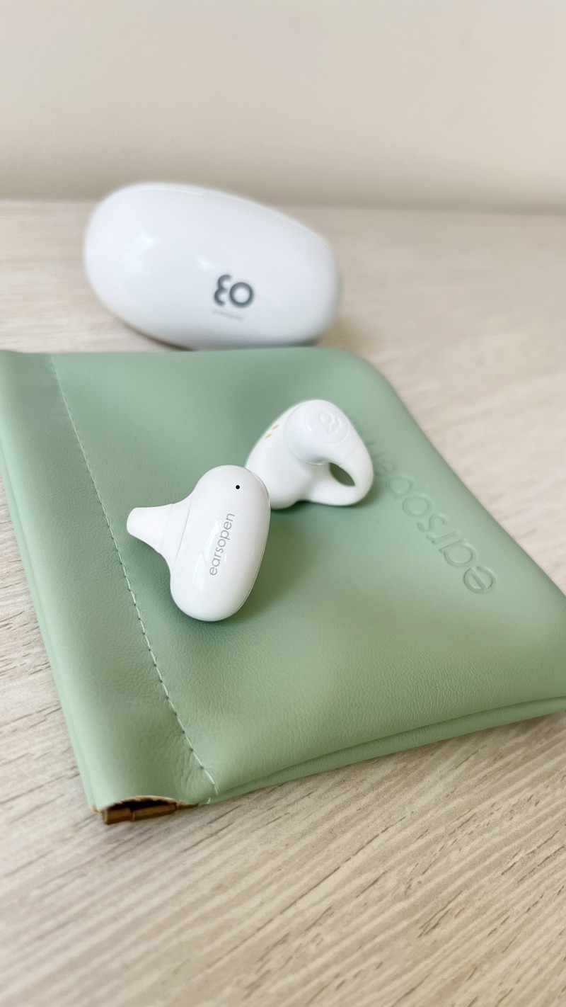 你该更新耳机了，颜值党的入手推荐骨聆SS900！