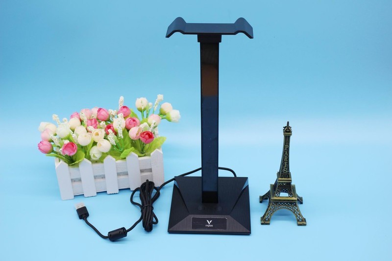 打通炫酷最后一公里:雷柏VH10 RGB幻彩耳机支架和V10 RGB无线充电鼠标硬垫评测