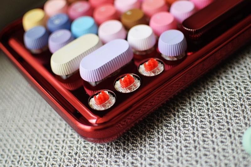 视觉冲击！颜值质感拉满， 雷柏ralemo Pre 5多模无线机械键盘