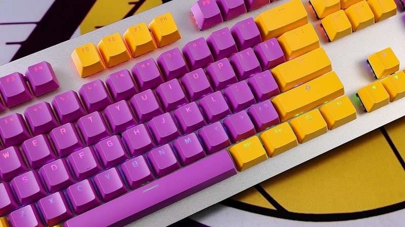 教练，我想打篮球，给运动男孩的机械键盘