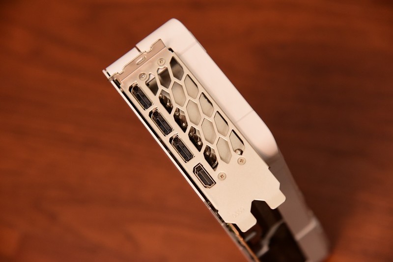 终极武器来临？Ryzen 9 9950X3D与14900K，胜算几何？