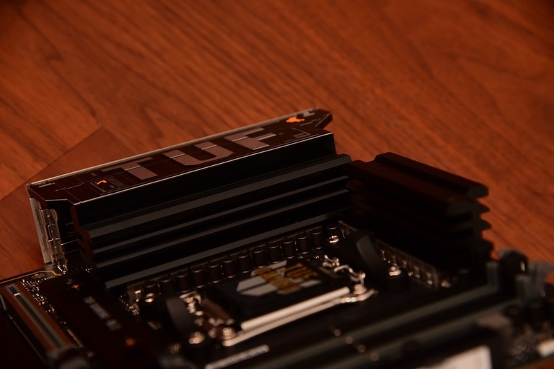 终极武器来临？Ryzen 9 9950X3D与14900K，胜算几何？