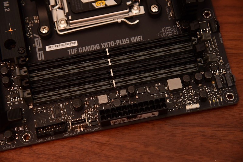 终极武器来临？Ryzen 9 9950X3D与14900K，胜算几何？