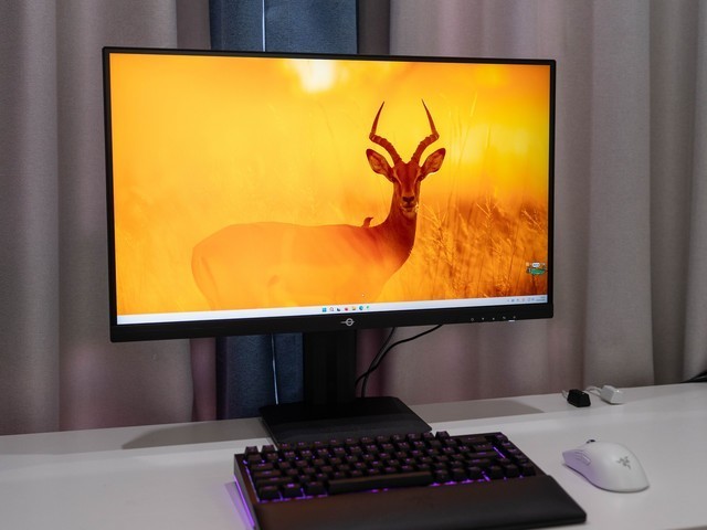 2K高刷普及进行时，泰坦军团P2710S显示器体验分享