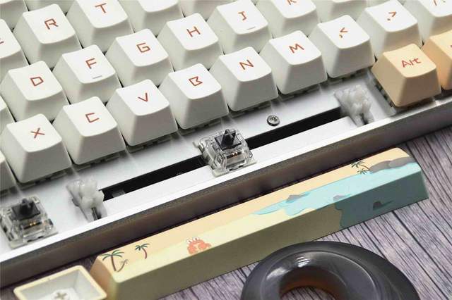 喵萌风格，独创银轴，雷柏MT510PRO多模机械键盘评测