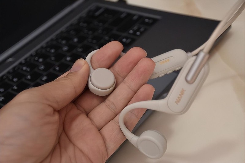 中端价格，旗舰品质，NANK Runner3骨传导听音体验