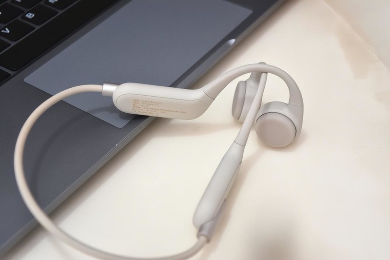 中端价格，旗舰品质，NANK Runner3骨传导听音体验