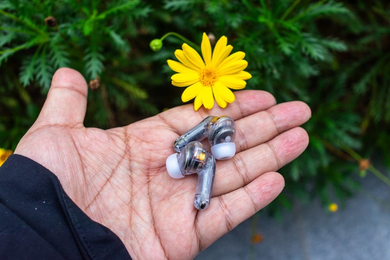 泥炭 Capsule3 Pro真无线蓝牙耳机透镜白款，带你领略透明科技质感