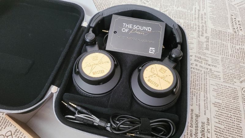 Ultrasone极致Signature Master MKII：重塑监听耳机新形象