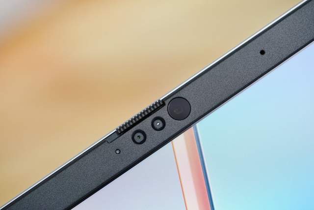 大屏AI办公轻薄新选择，华硕无畏Pro16 锐龙版 2025笔记本体验分享