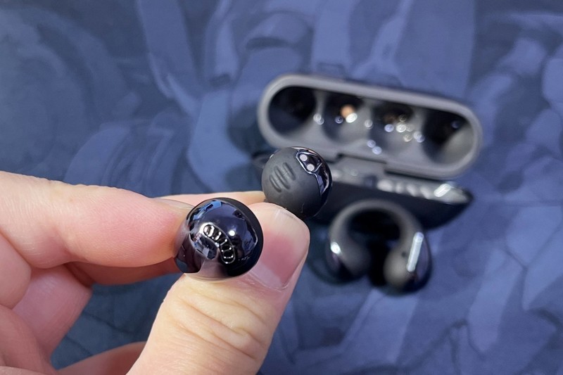 国外获奖周不知，载誉而归的泥炭CC Pro耳夹式蓝牙耳机