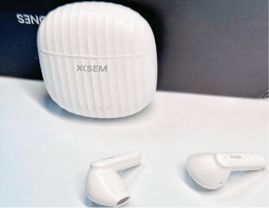 百元蓝牙耳机哪个牌子好？几款备受欢迎的百元蓝牙耳机分享