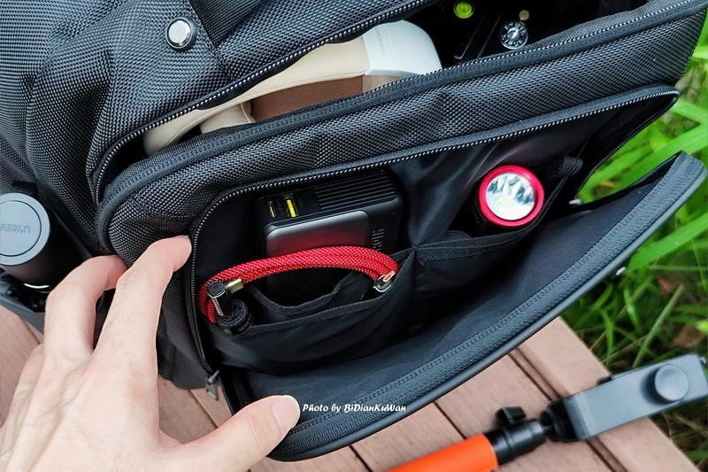 能拆分能组合，33升一包三用：90分巨能装双肩包体验