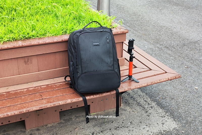 能拆分能组合，33升一包三用：90分巨能装双肩包体验